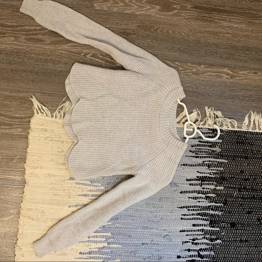 Wilfred Sardou sweater